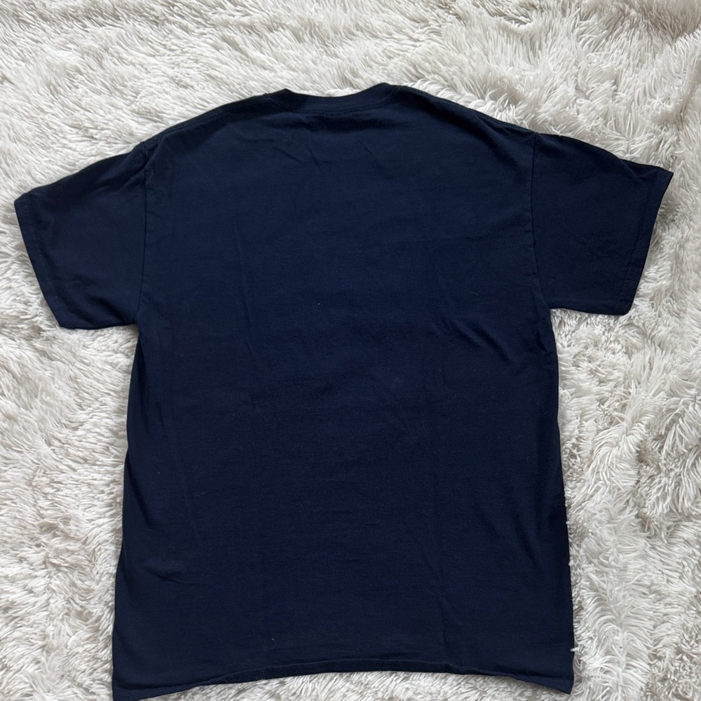 Gildan Navy Blue Elvis is My Co-Pilot Basic Tee Shirt 100% Cotton - Picture 3 of 3